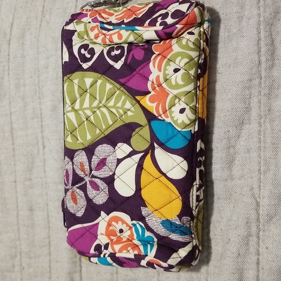 Vera Bradley Wristlet - Picture 4 of 4